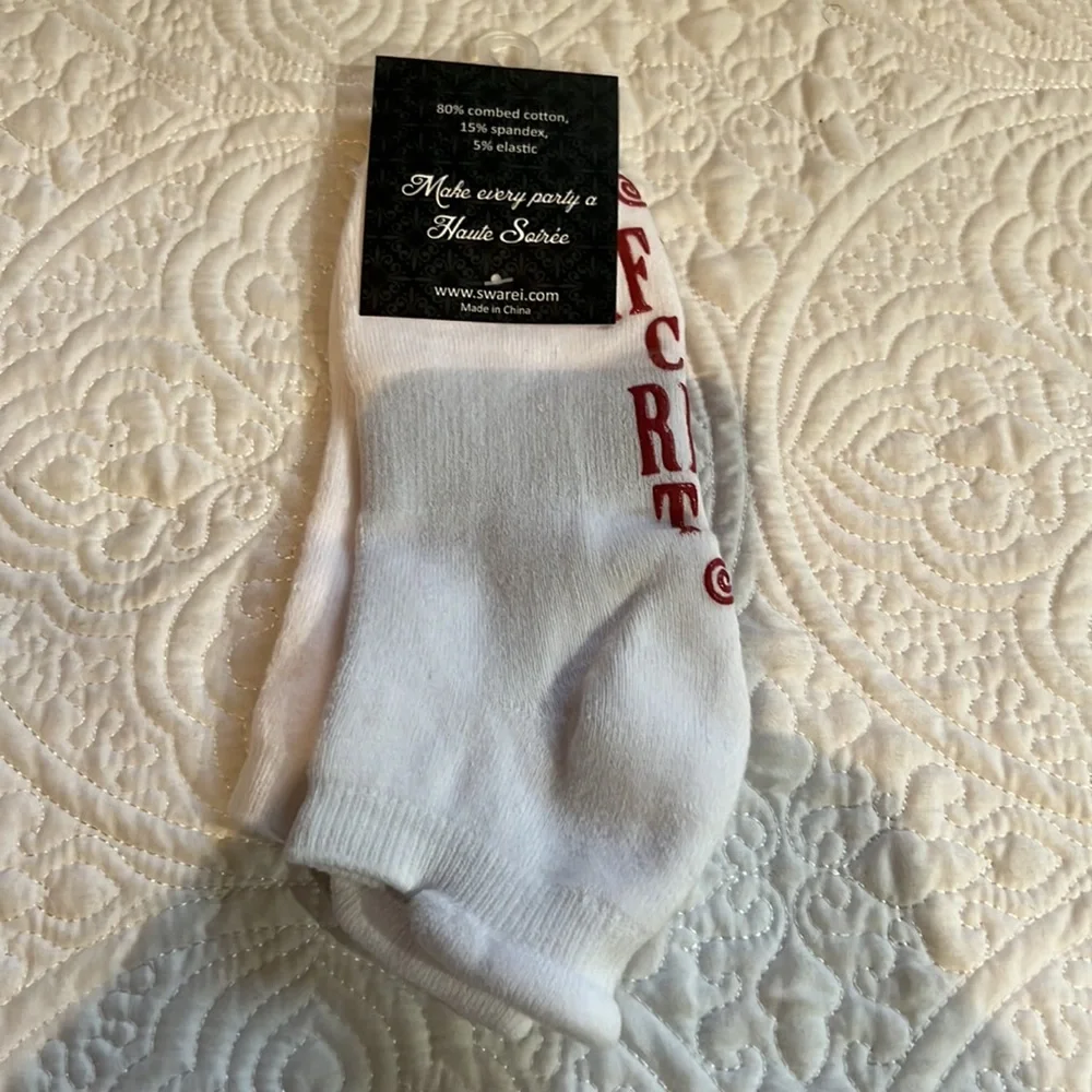 Haute Soirée ankle socks, IF YOU CAN READ‎ THIS BRING ME SOME WINE